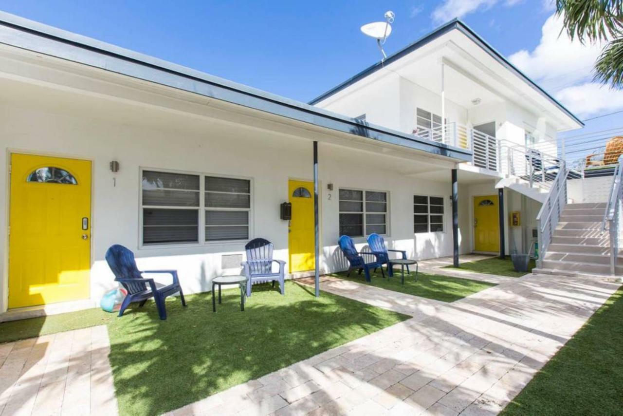 Lambert Family Beach Apartments 포트 로더데일 외부 사진