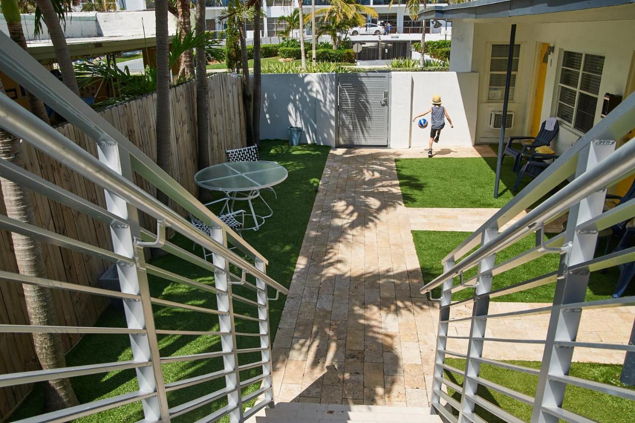 Lambert Family Beach Apartments 포트 로더데일 외부 사진