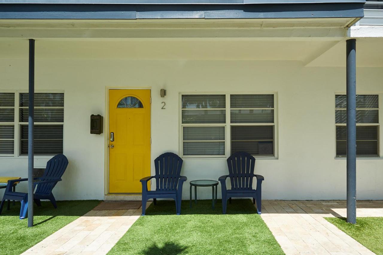 Lambert Family Beach Apartments 포트 로더데일 외부 사진
